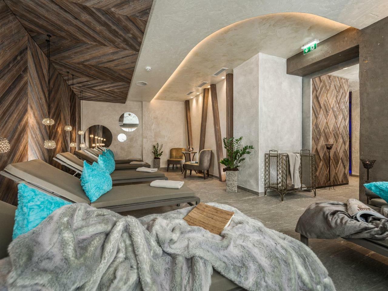 Hotel Bergkristall Zillertal - Adults Only 14 Years Plus Hippach Esterno foto